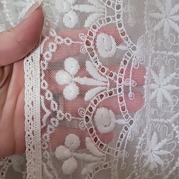 Y2K Rue21 Sheer Lace Open Kimono Size M White Ivory Boho Fringe Longline - Picture 11 of 13